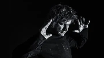Timo Maas, azzido da bass, dirty trancing, moby porcelain, rockets and ponies