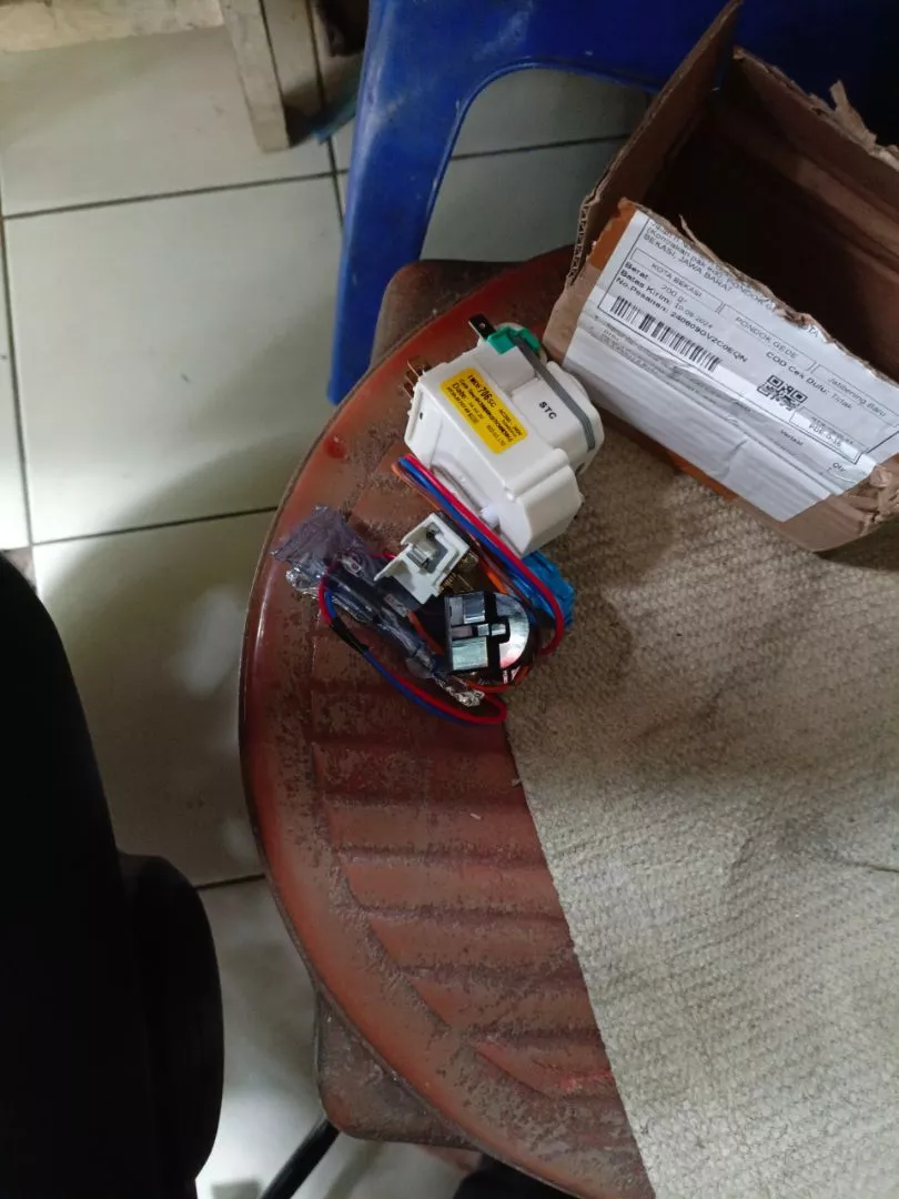 relay 1 pin kiri ptc overload kulkas lg 1 pintu 2 pintu