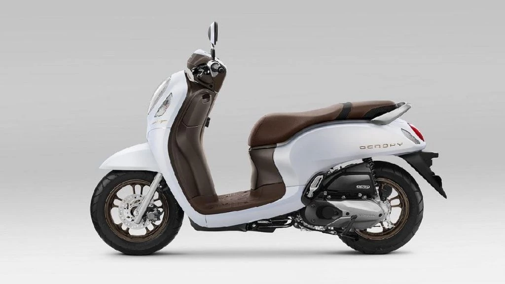 Honda scoopy