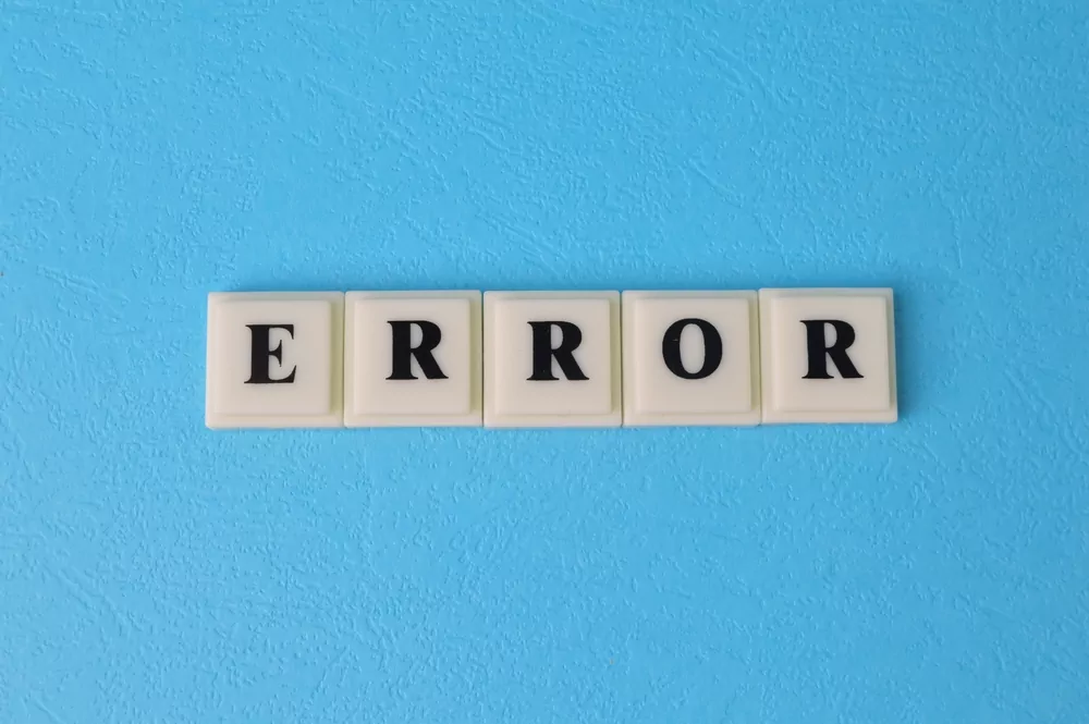 image_Square,Letters,With,Text,Error,Isolated,On,A,Blue,Background