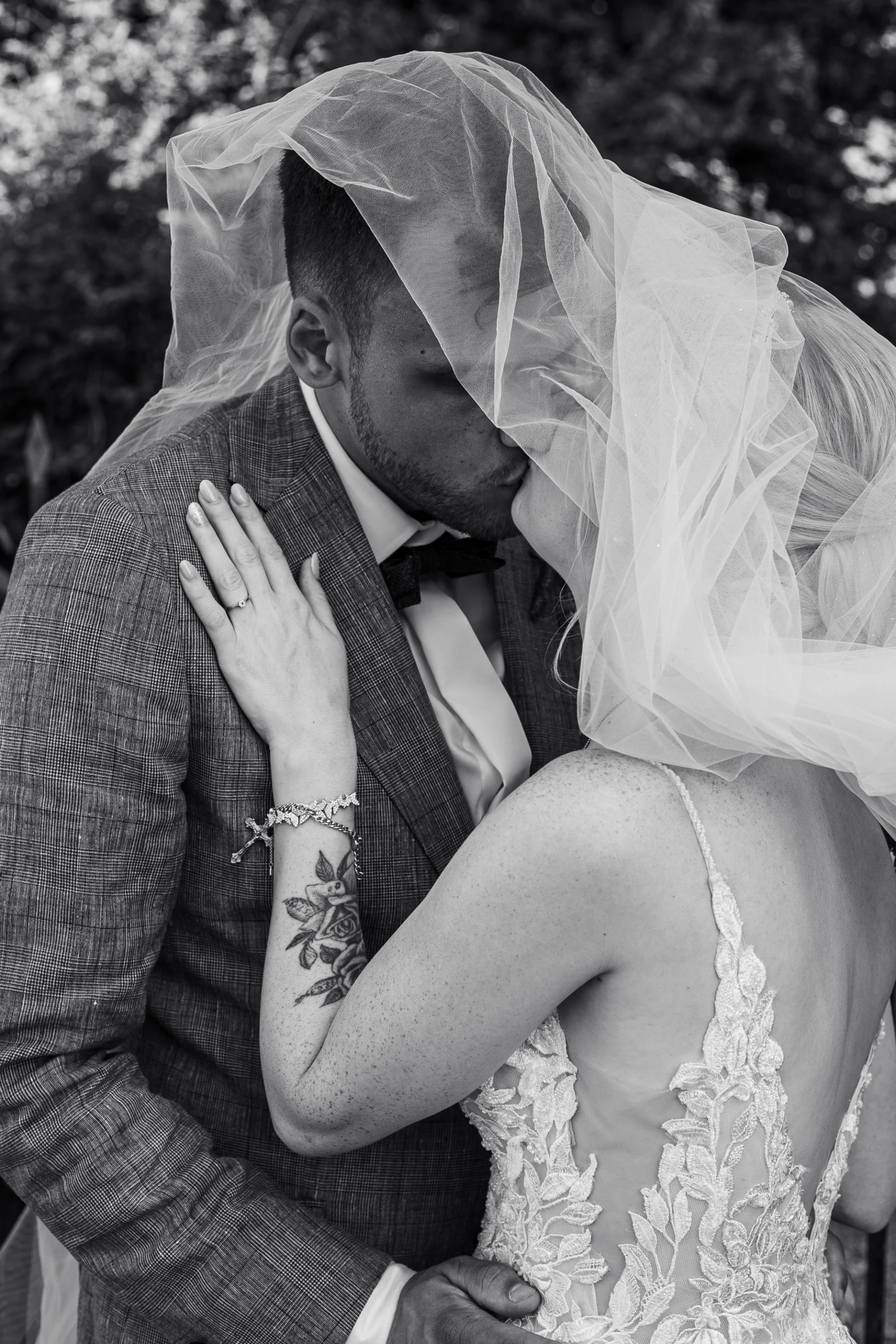Dennis von Fotobox Herford bei einem Hochzeitsaufbau