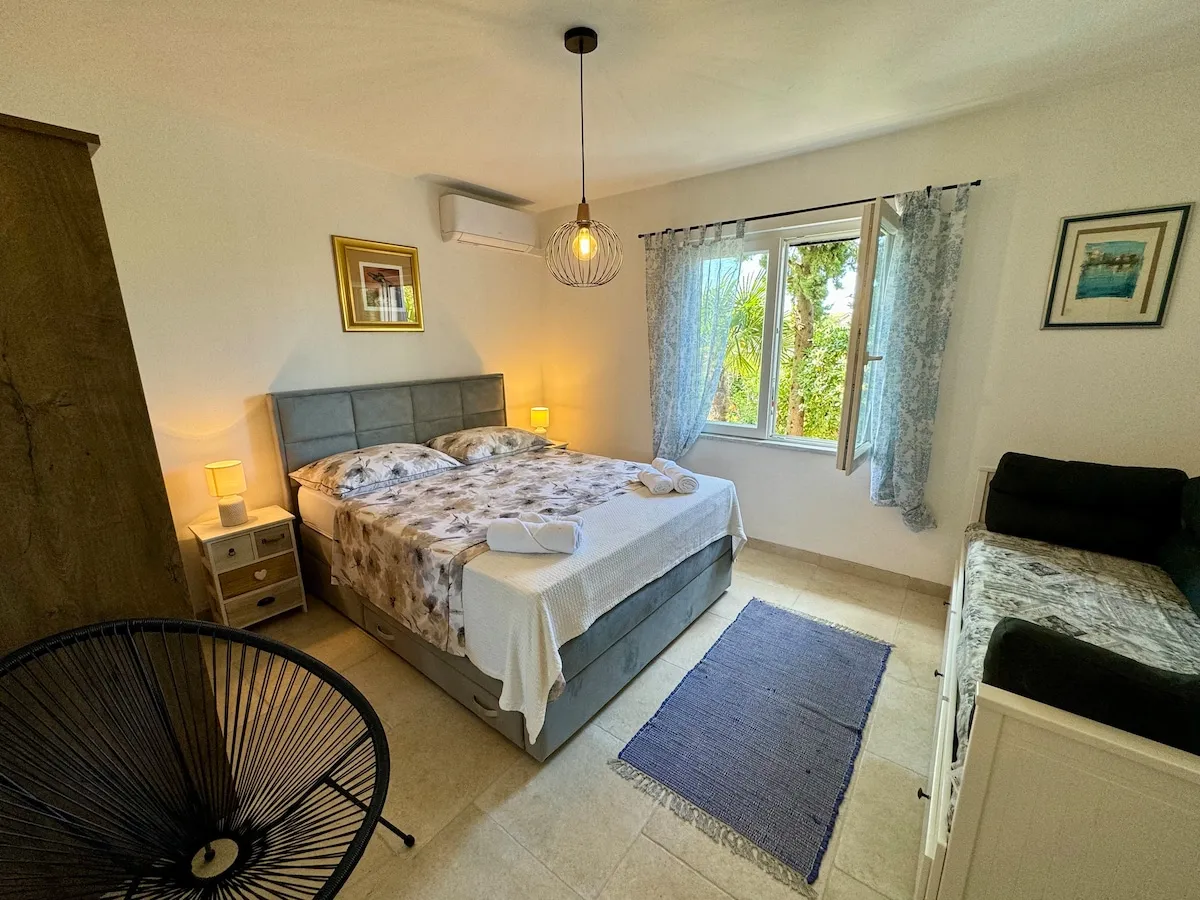 Apartment Bura