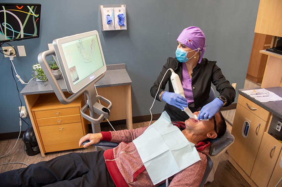 Dental Crowns and Bridges in Kirkland, WA 1 Dental Crowns & Bridges in Kirkland, WA