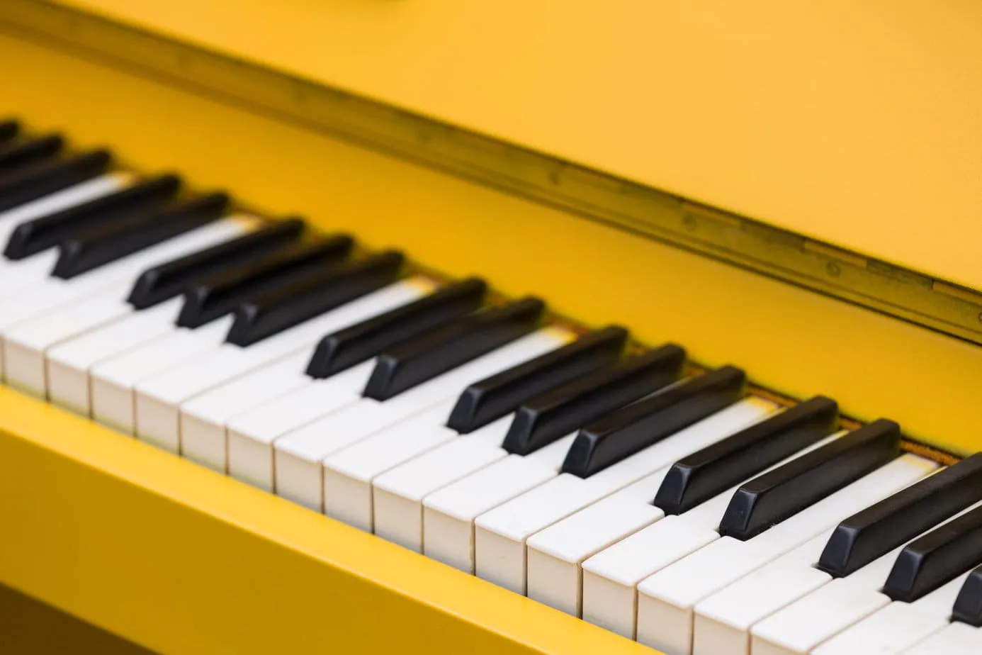 Two Neoclassical Piano Music Playlists on Apple Music Worth Listening To