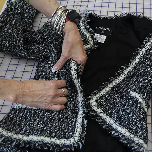 Chanel On Tableimg 7181 Chanel On Tableimg 7181