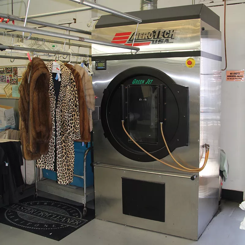 Fur Cleaning Img 7115 Fur Cleaning Img 7115