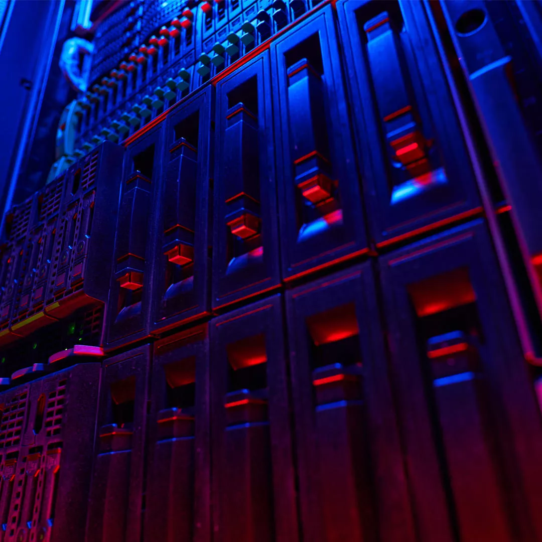 servers Rectangle 827