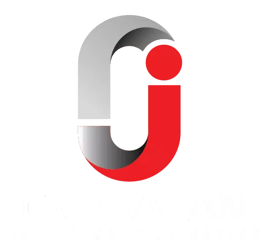 重なり合う形状を持つ 3D 幾何学デザインを特徴とする、様式化された赤とグレーのロゴ。