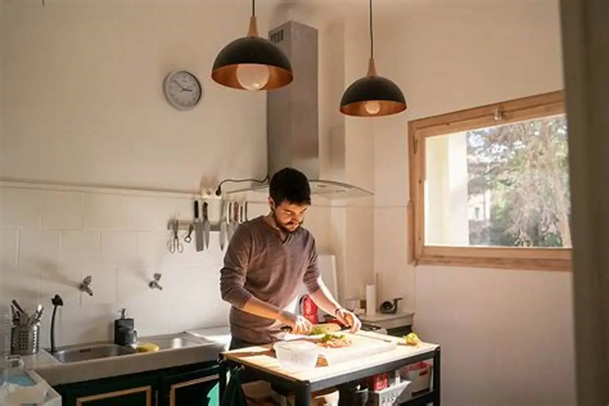 Top-Rated Food Delivery App Development Company for Startups & Enterprises 22 Chef preparing ingredients in a professional kitchen