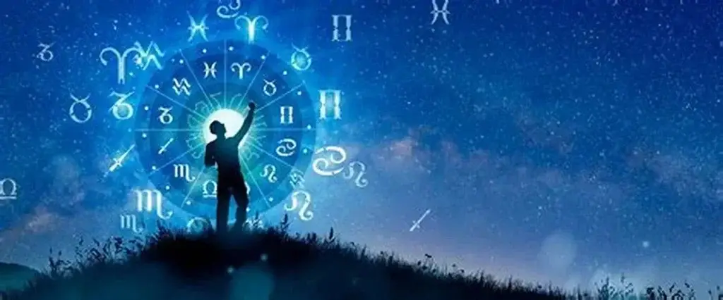What is AstroTalk and How Does It Work? Complete Guide 2026 3 astrotalk app feature screenshots