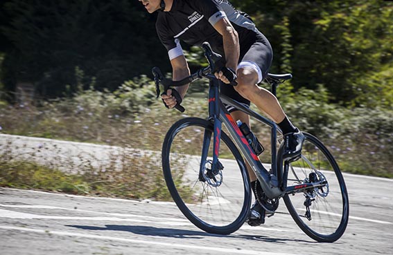 Imagen lateral de la bici, con el motor pequeño