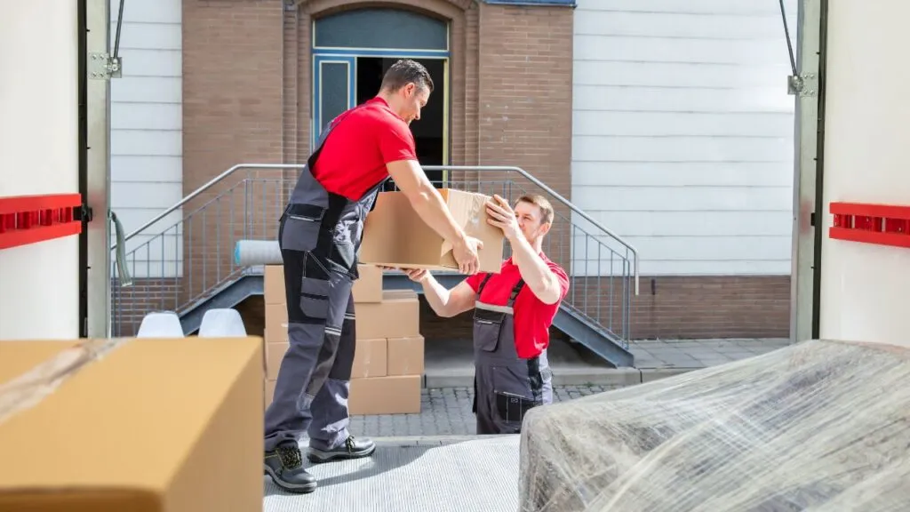 Moving Made Easy: Discover the Secrets Behind Efficient Loading Times 2 Untitled design 4 Do movers start with boxes or heavier items? Here are some tips for packing a moving van or truck.