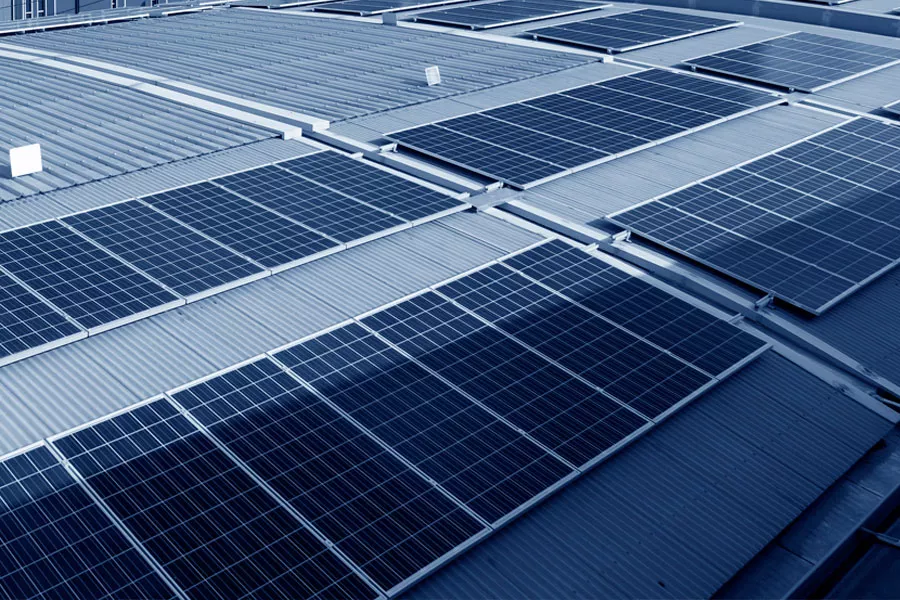 Roof Mounted Solar Panel Installation & Maintenance