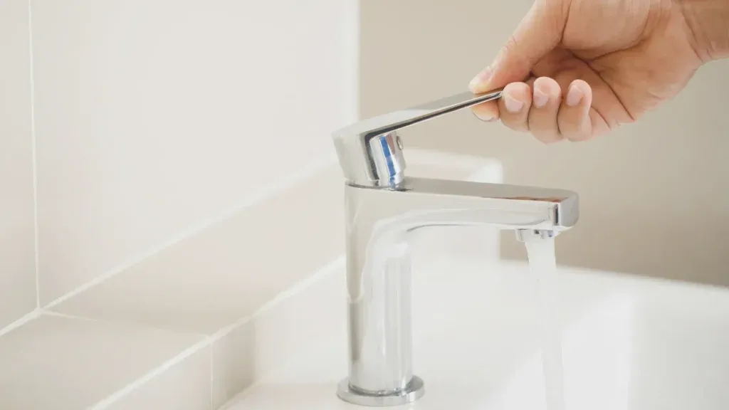 Upgrade to Efficiency: Optimal Solutions with Water-Saving Faucets