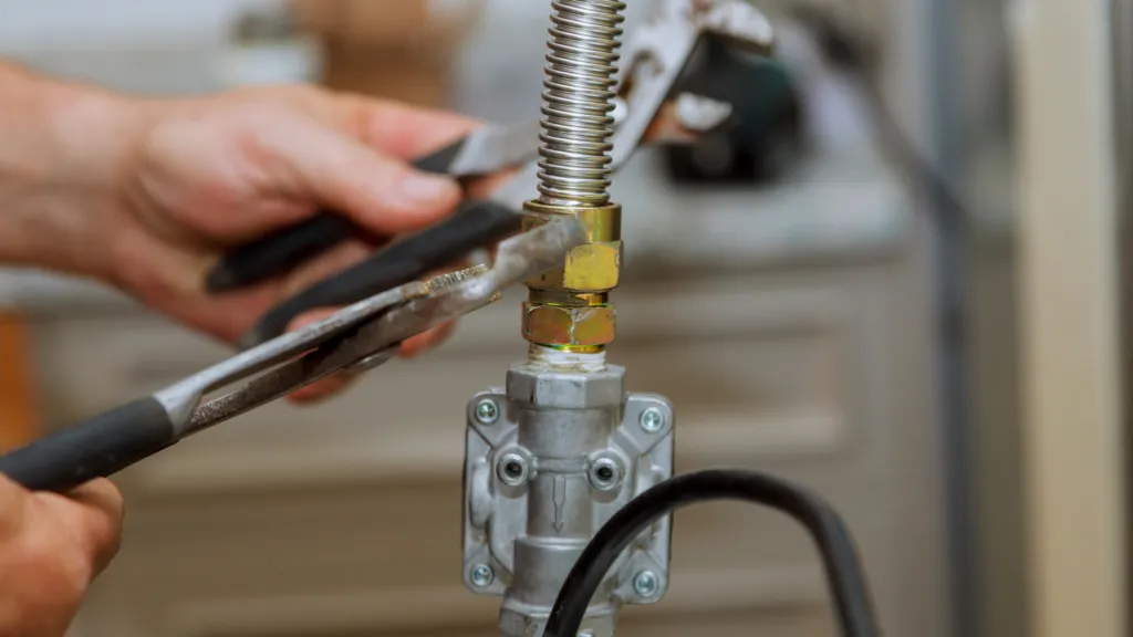 Common Gas Line Issues and How Premium Rooter Plumbing Services Can Help