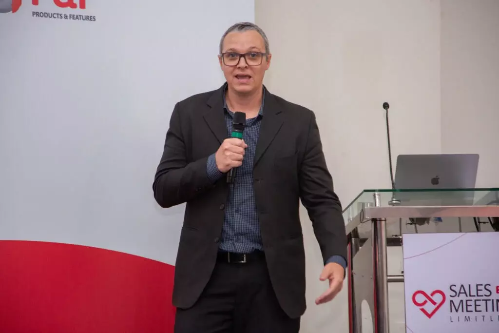 P&F Brazil team member speaking at the 2025 Sales Meeting