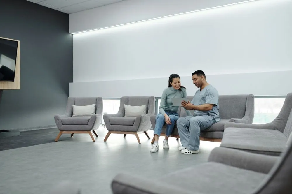 Botox for Chronic Migraines in Plano, TX | Sleep & Pain 4 Welcoming pain management clinic waiting room serving Plano and surrounding Texas communities