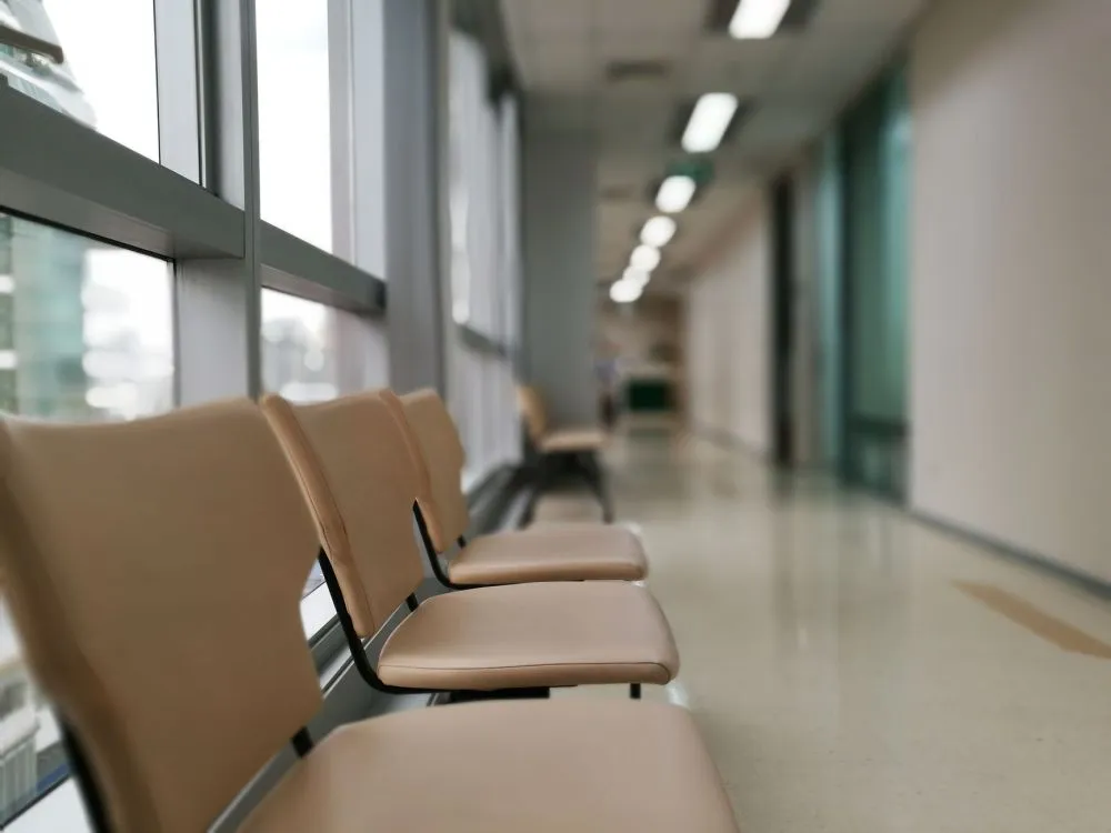 Suzetrigine & Botox for Chronic Migraines in Grand Prairie, TX 4 Welcoming pain management clinic waiting room serving Grand Prairie and Dallas-Fort Worth patients