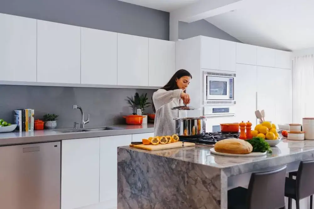 Home Sreelance Material Technology a leading supplier in decorative interior and kitchen fixture products