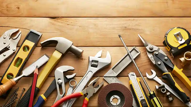 Not Having Emergency Recovery Tools Onboard - Top 10 Truck Maintenance Mistakes That Cost You Money