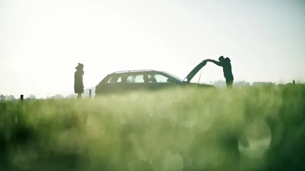 What to Do If Your Truck Breaks Down in the Middle of Nowhere (Step by Step)