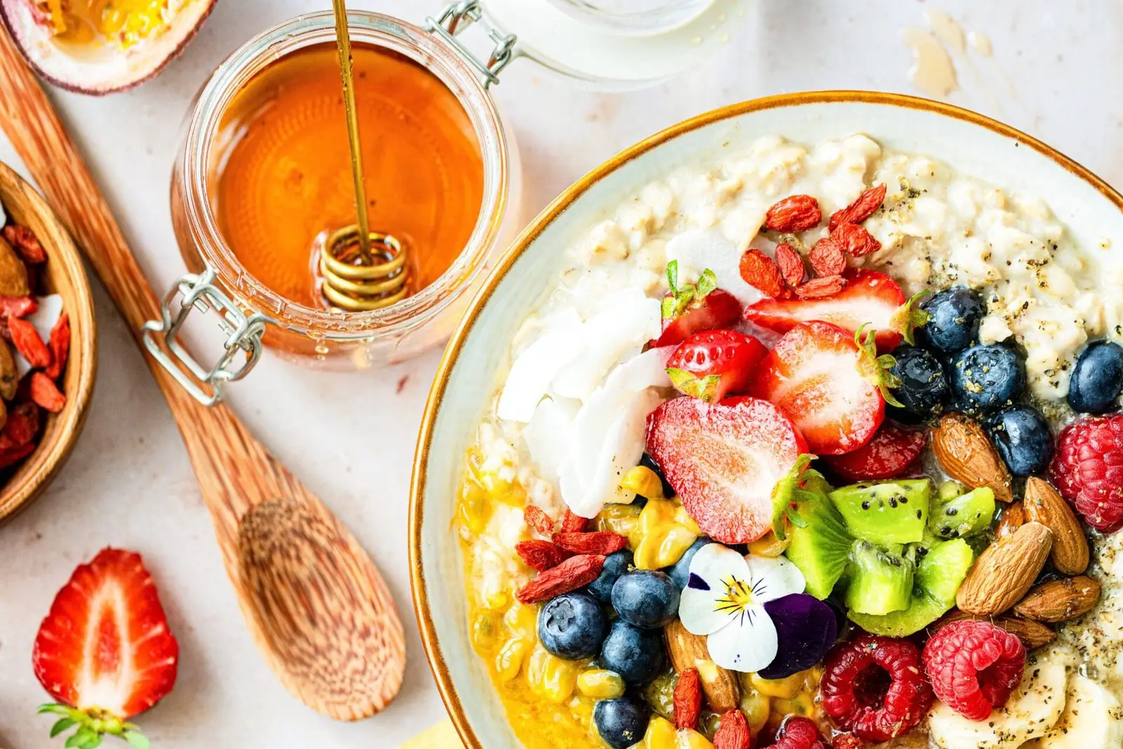 Superfoods To Kick-start Your Metabolism Superfoods To Kick-start Your Metabolism