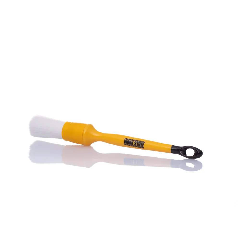 delicate detailing Brush ALBINO 24mm