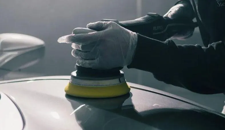 Car paint polishing with Work Stuff polishing pad