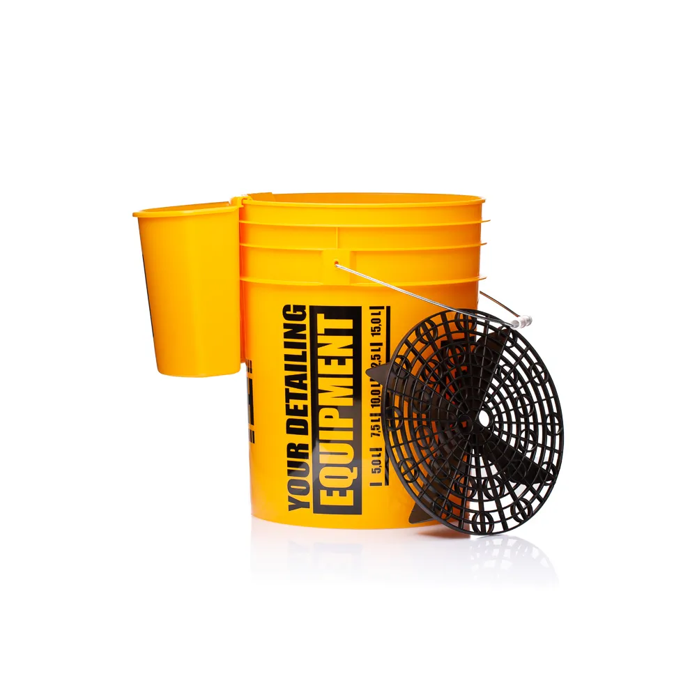 Bucket yellow wash and Separator Black for Scratch-free car cleaning