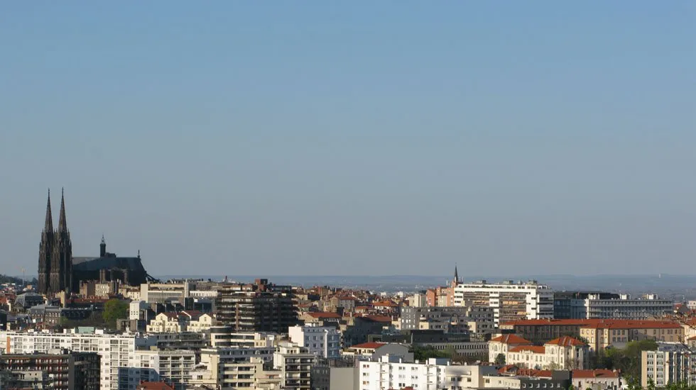Vue de Clermont depuis Chemin des montagnards / Photo 7 Jour à Clermont