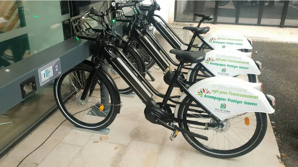 Vélos en libre partage au CD63 / Photo 7 Jours à Clermont