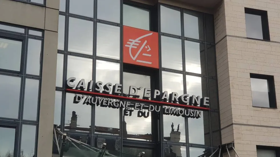 Siège Caisse d'épargne auvergne limousin / Photo 7 jours à Clermont
