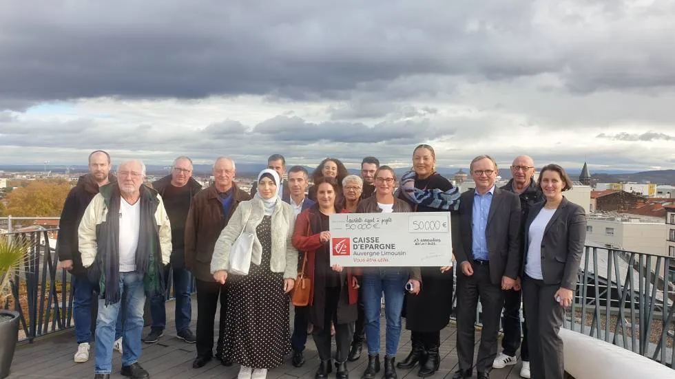 Membres du comité de direction CEPAL et représentants d'associations sportives / photo 7 jours à Clermont