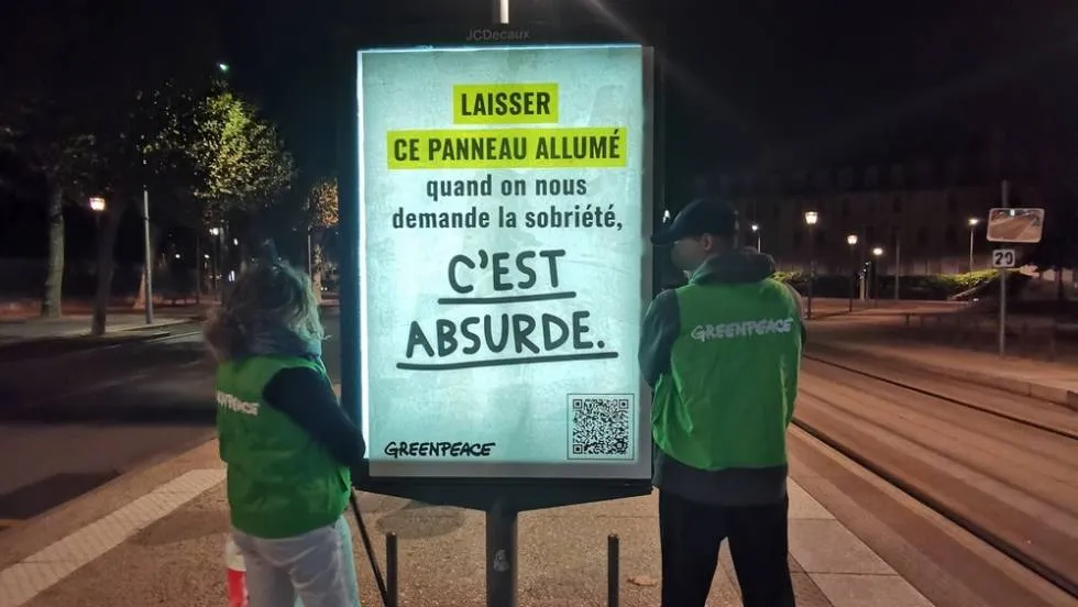 Action Clermont Greenpeace Photo Greenpeace