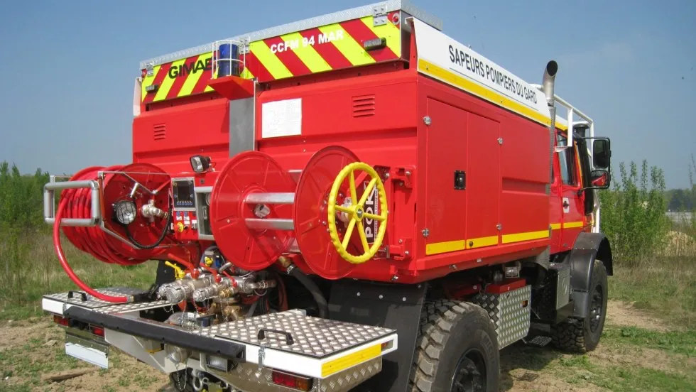 Camion de lutte contre les feux de forêt / Photo Desautel