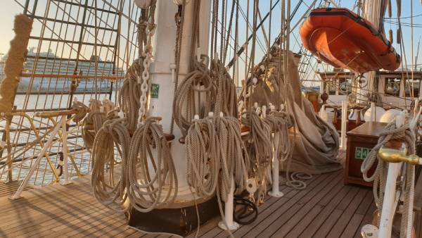 Sur le pont du Belem
