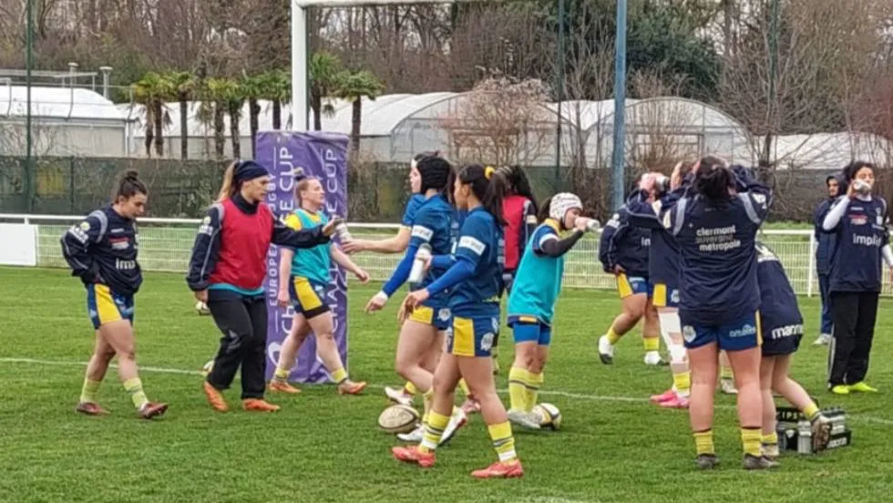 ASM Romagnat à l'échauffement / Photo J.P. Delic