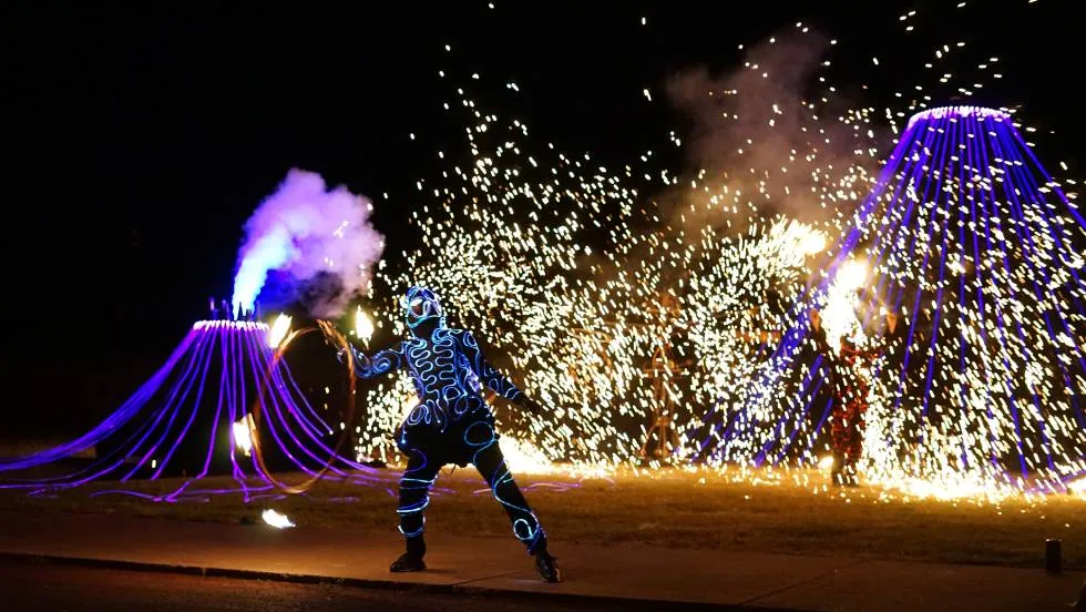 Show pyrotechnique - Dragon Time ©Vulcania