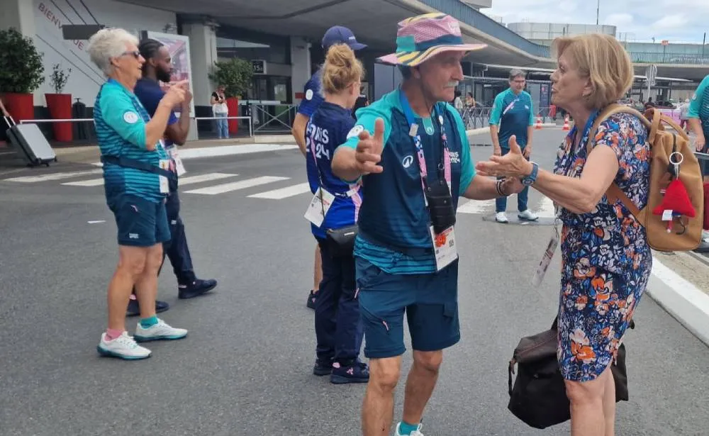 En service avec une juge américaine de natation artistique / Photo J.C. Tridot