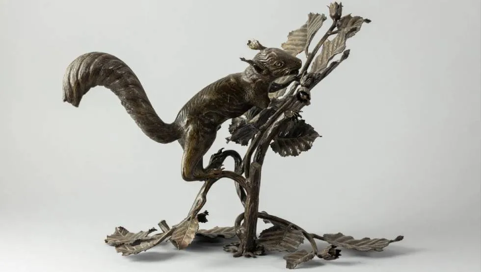 Écureuil sur branche de noisetier en fer forgé- Atelier Bernardin / Photo Ivoire Clermont