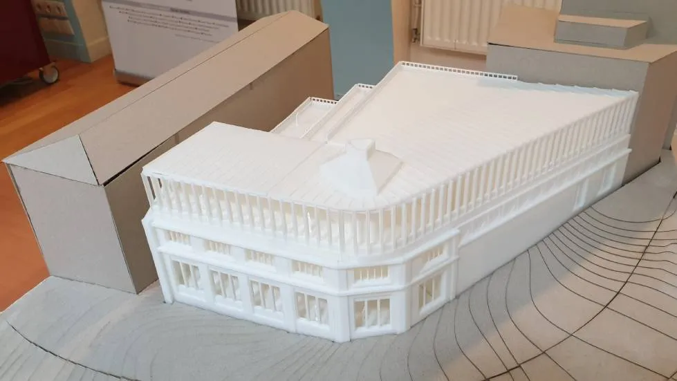 Maquette de la Cité du court / MU Architecture