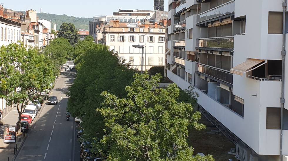 On ne peut plus accéder au boulevard Desaix par la rue Clémenceau / Photo 7 Jours à Clermont
