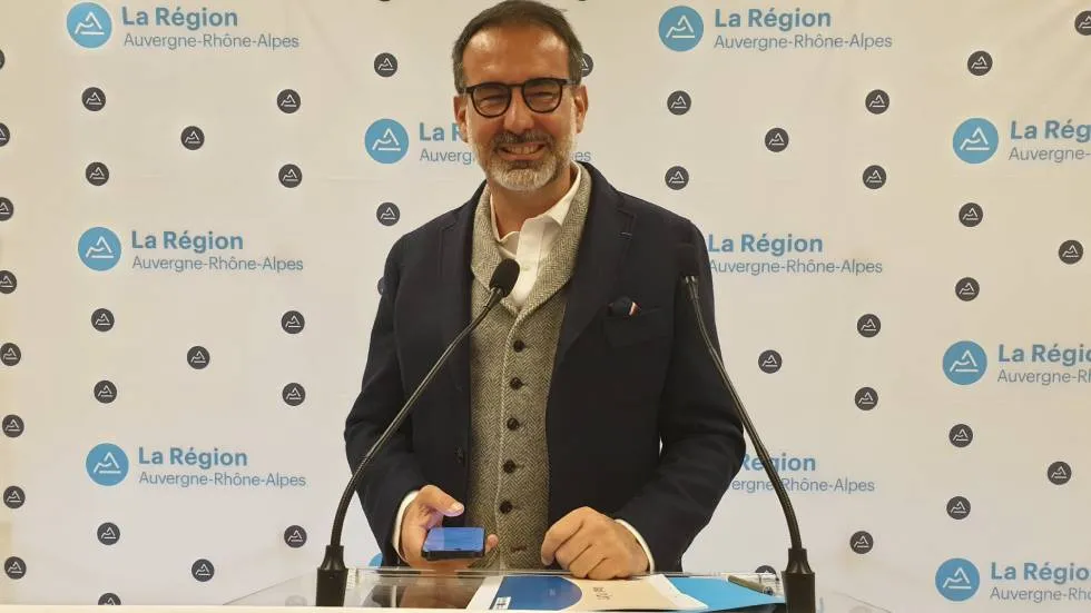 Frédéric Aguilera a présenté le M-Ticket Oùra / Photo 7 Jours à Clermont