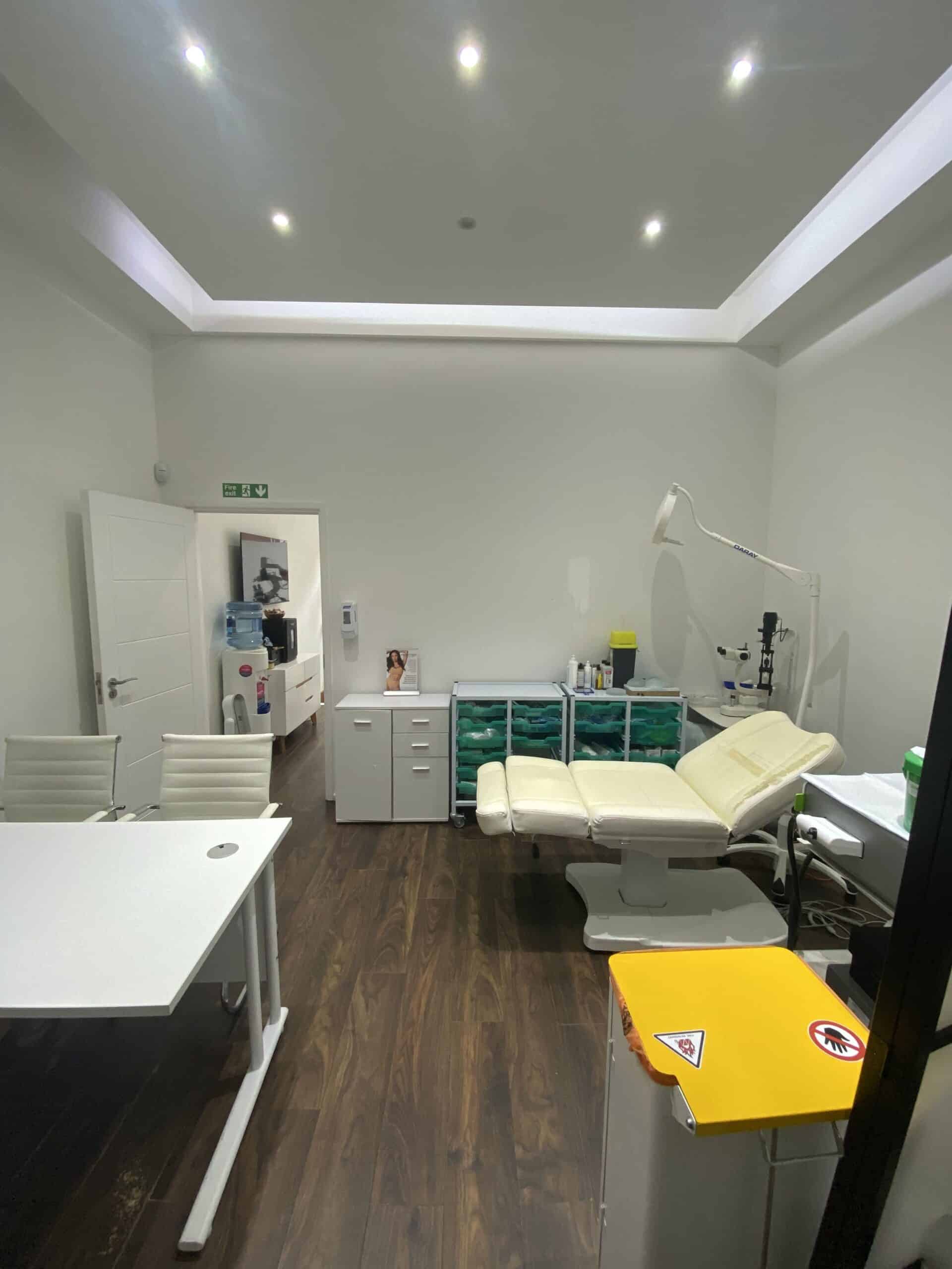 Harley Street Hair Transplant Clinics London Home Page Harley Street Hair Transplant Clinics 1