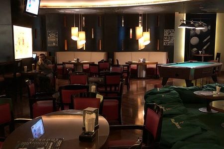 West Beach Bistro & Sports Lounge Dubai