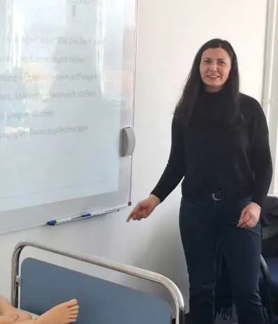 Pflegekurs Jobhilfe Berlin