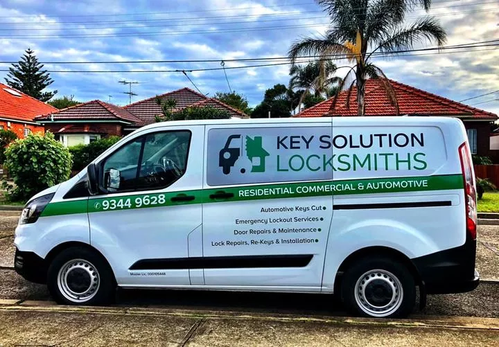 locksmith-van-jpg.webp