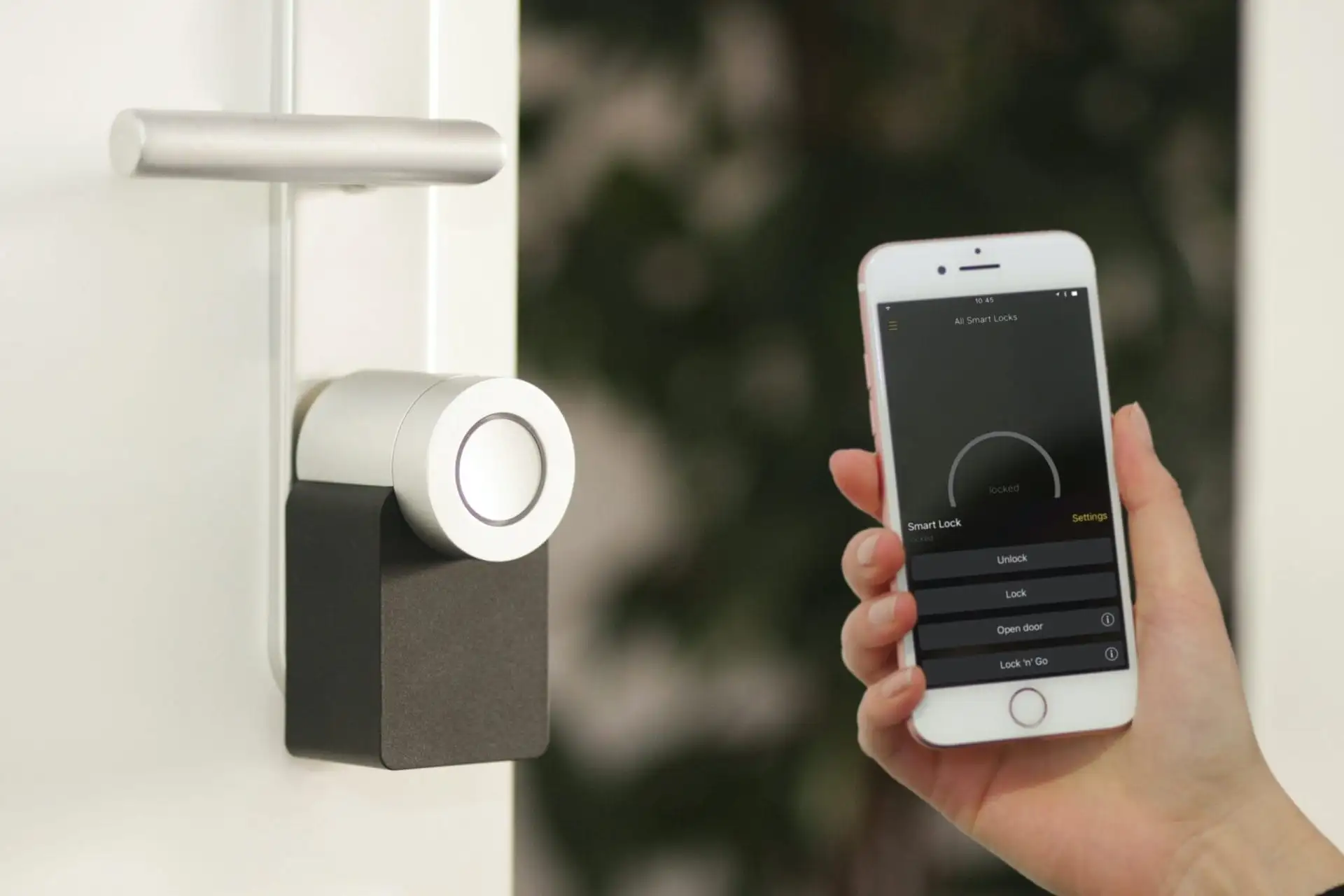 How to Choose Smart Locks for Airbnb: Ultimate Guide for Hosts