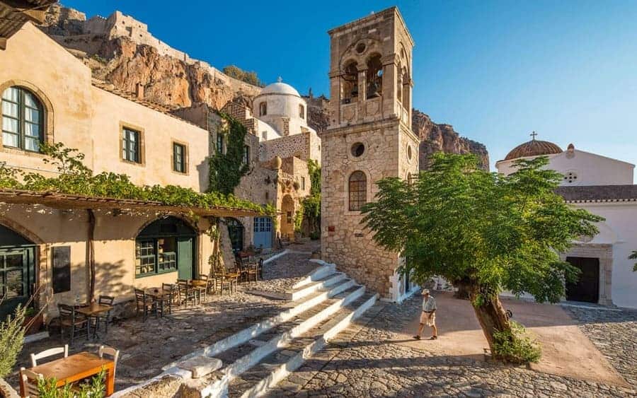 Προτείνουμε τέσσερις εγχώριους προορισμούς για την 28η Οκτωβρίου 3 monemvasia