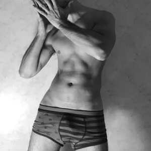 To πέος σου σε κίνδυνο 2 man down